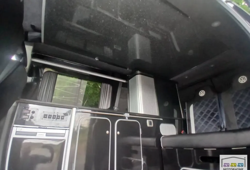 Volkswagen T5.1   2014