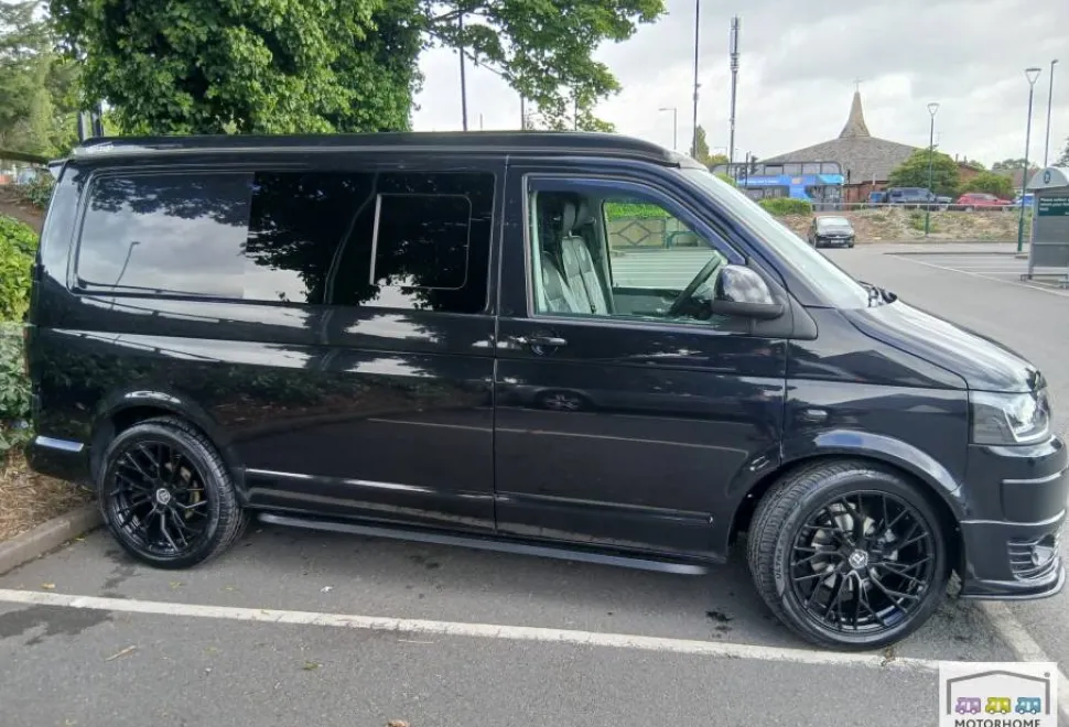 Volkswagen T5.1   2014