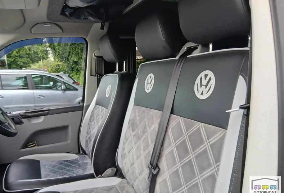 Volkswagen T5.1   2014