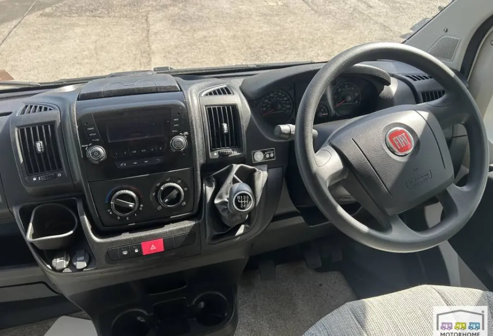 Swift Edge 486 2020