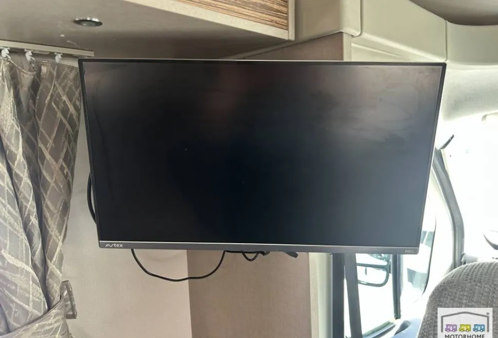 Swift Edge 486 2020