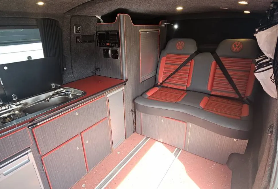Volkswagen T6 LWB 2019
