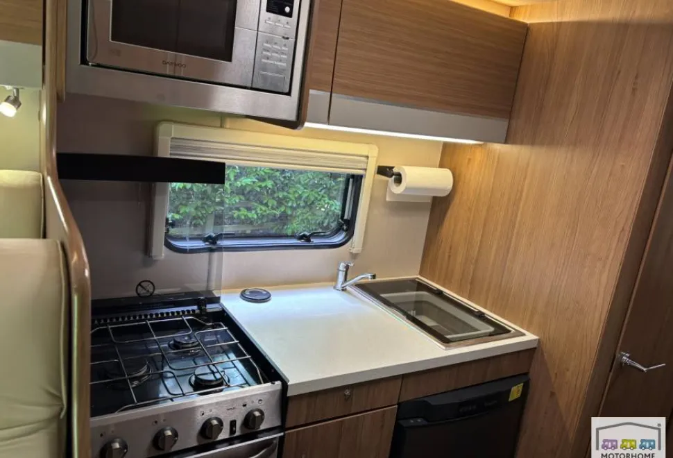 Auto-Trail Tribute T726 2017