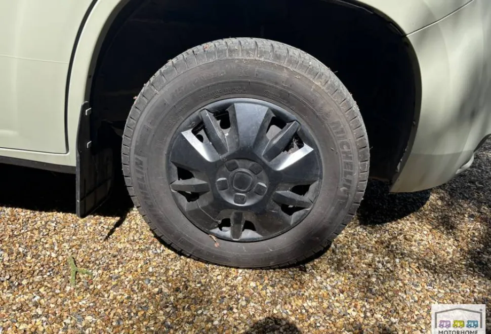 Auto-Trail Tribute T726 2017