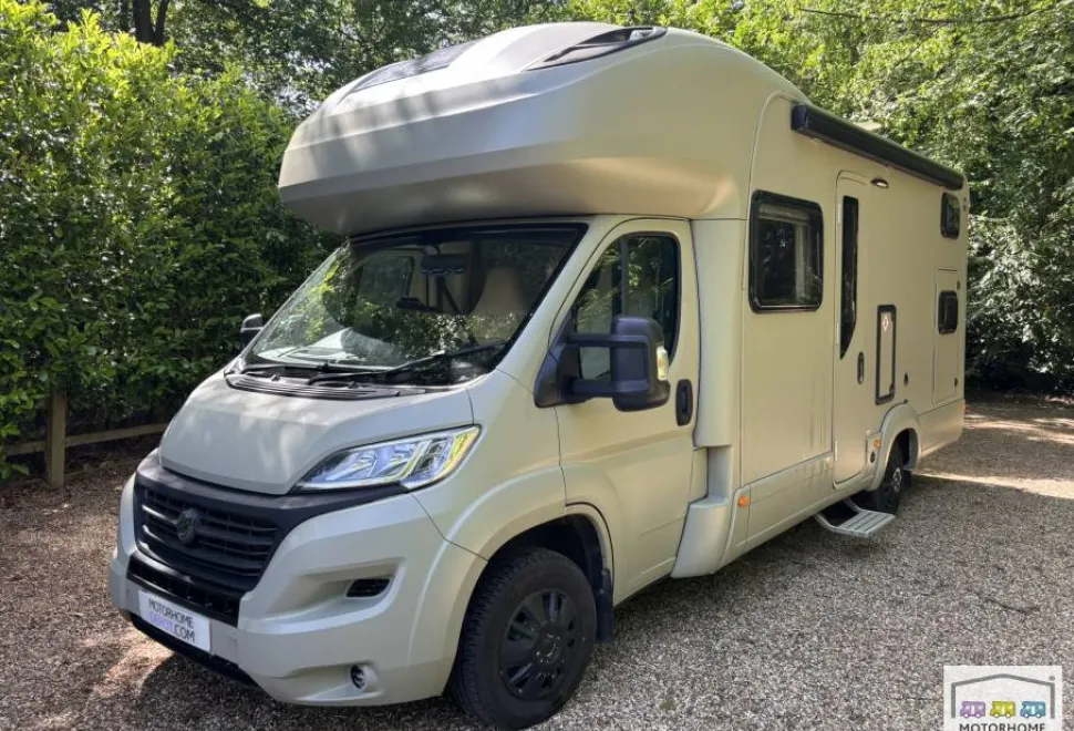 Auto-Trail Tribute T726 2017