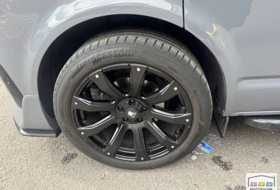 Volkswagen T6.1  2022