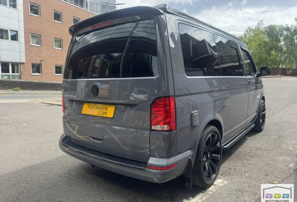 Volkswagen T6.1  2022