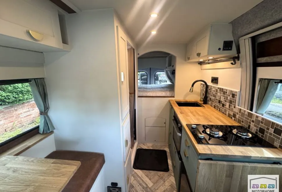 Peugeot Boxer 435 PRO L4H2 BLUE HDI 2018