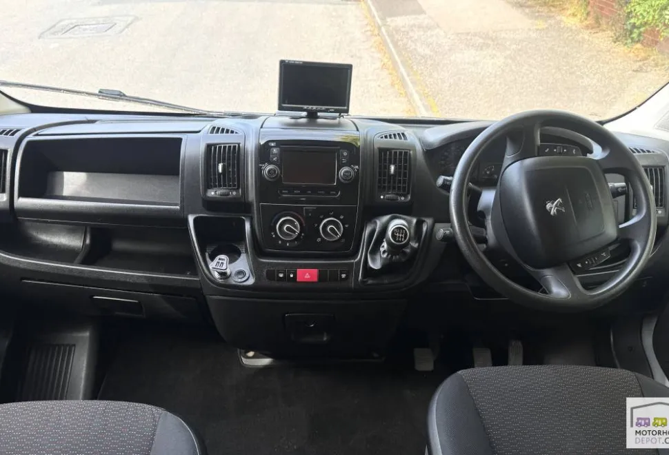 Peugeot Boxer 435 PRO L4H2 BLUE HDI 2018