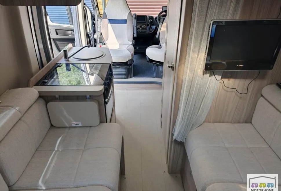 Elddis Autoquest  CV20 2024
