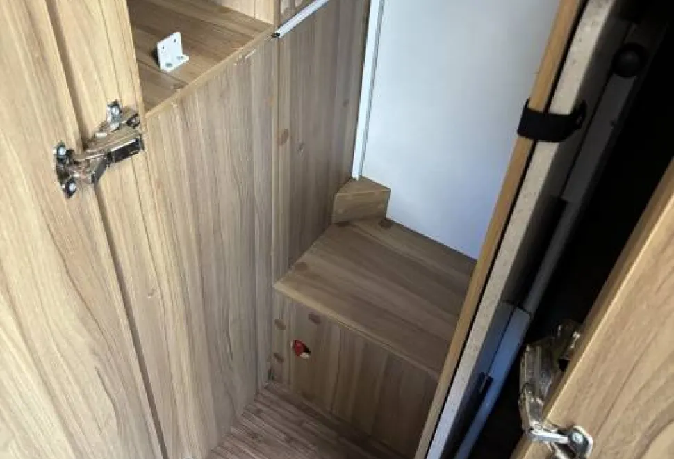 Elddis Majestic 105 2015