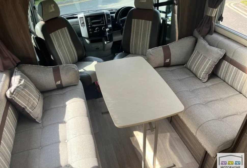 Auto-Sleepers Burford Duo 2016