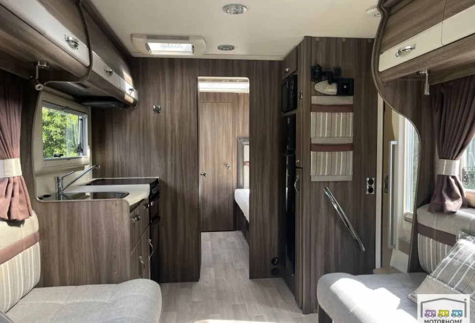 Auto-Sleepers Burford Duo 2016