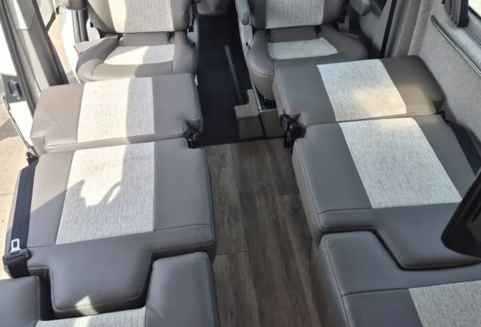 Volkswagen T28 S Line 2016