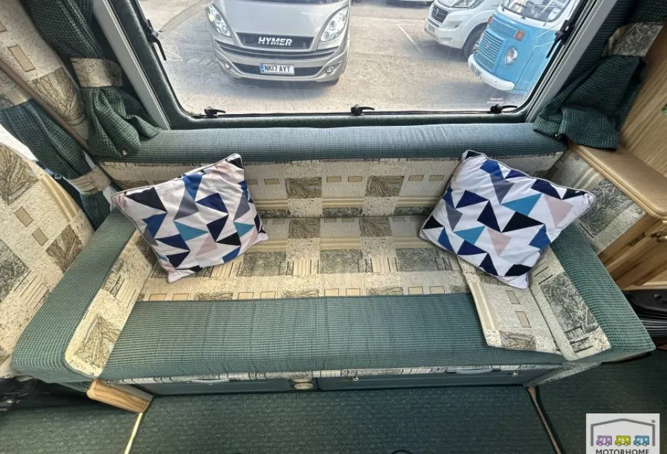 Auto-Sleepers Executive  2005