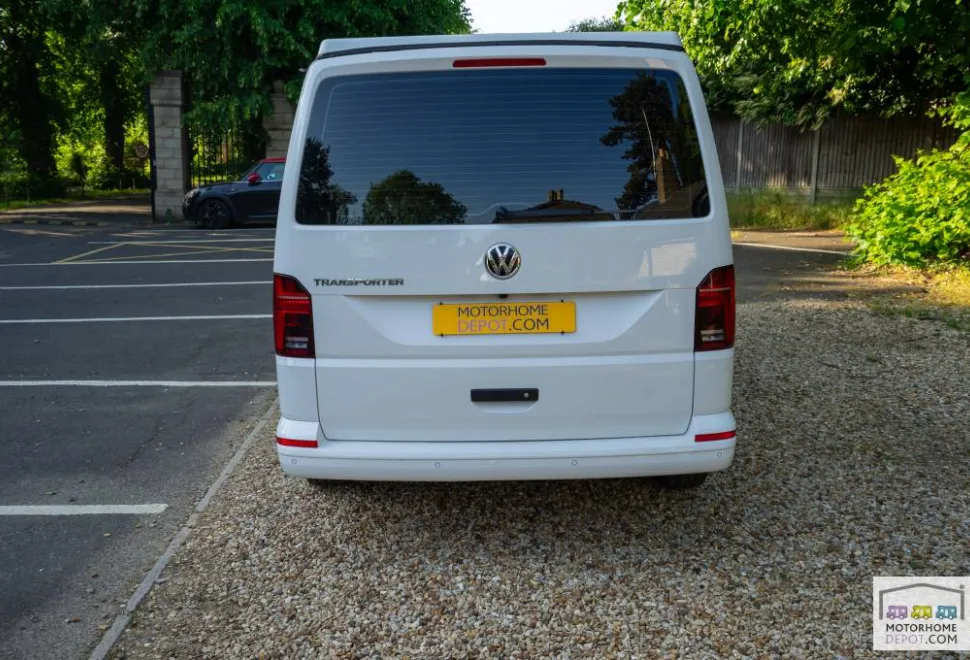 Volkswagen T6.1 Transporter Highline  2024
