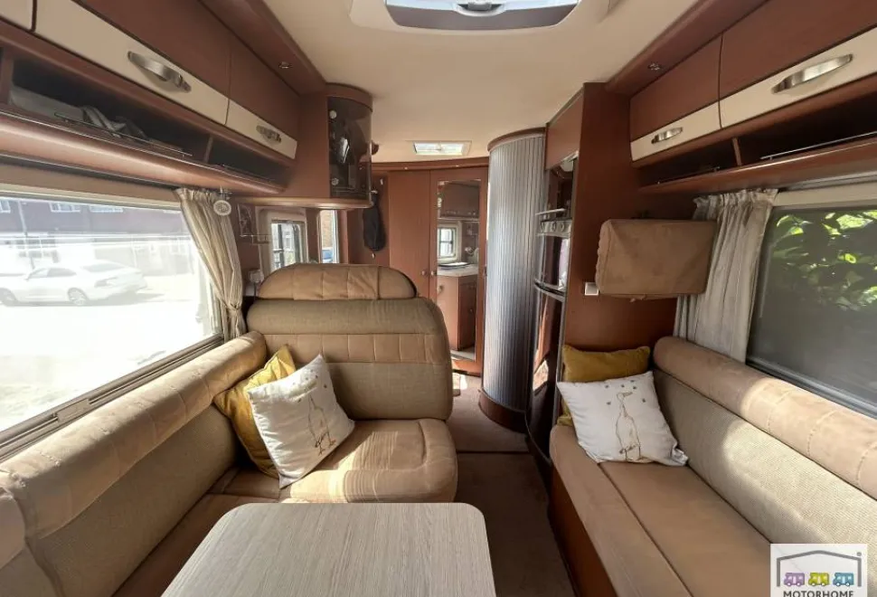 Hymer B544  2011