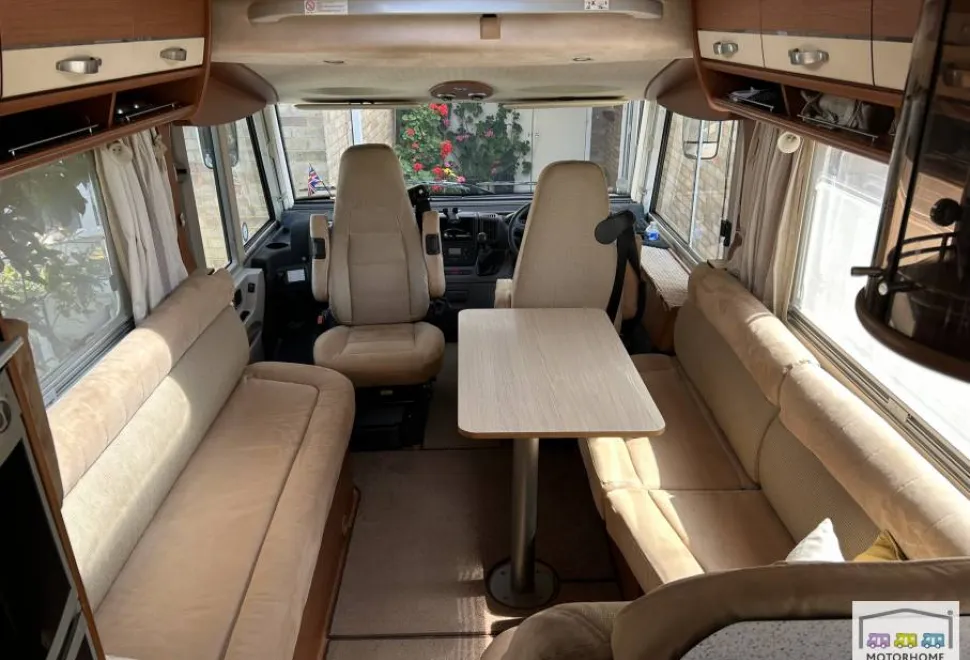Hymer B544  2011