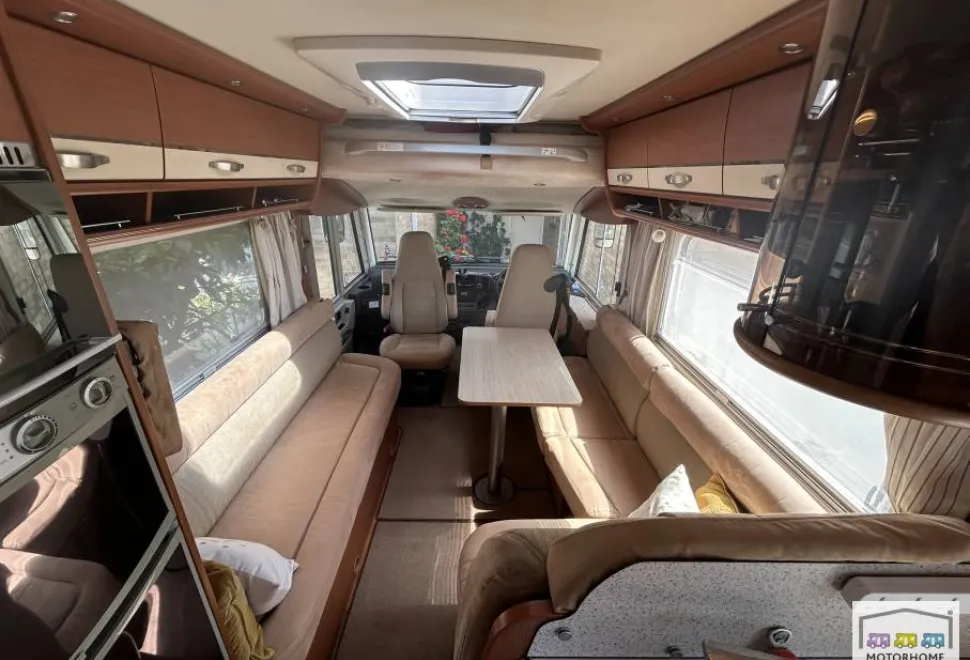 Hymer B544  2011