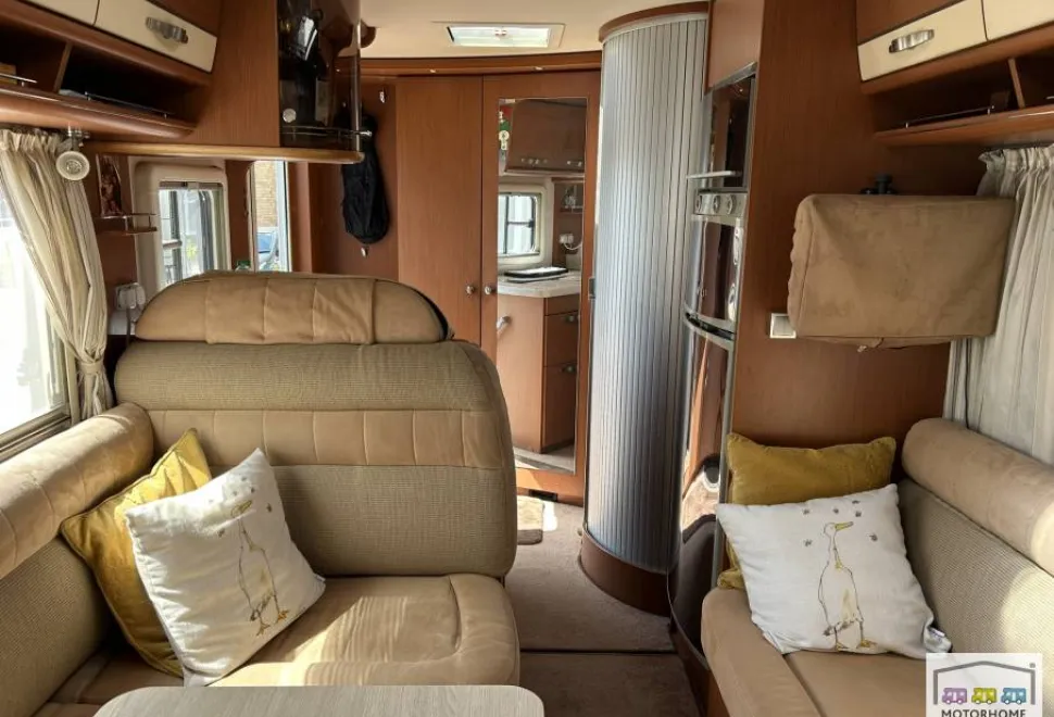 Hymer B544  2011