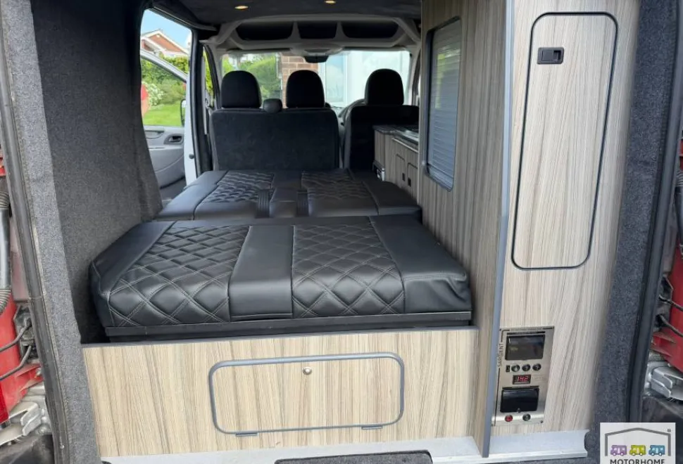 Citroen Dispatch  2012
