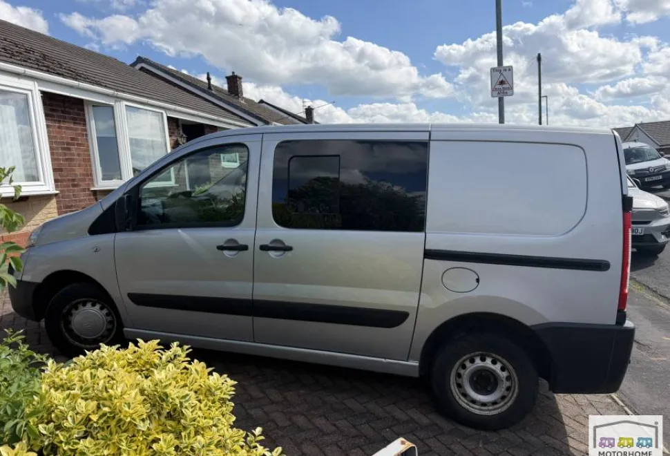 Citroen Dispatch  2012