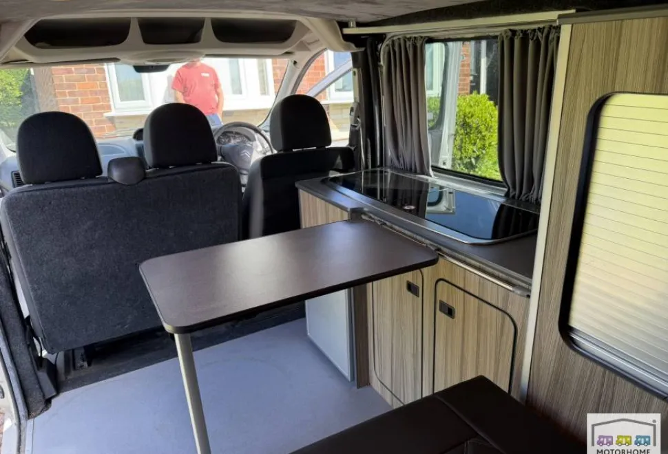 Citroen Dispatch  2012