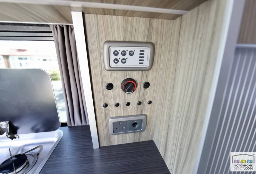 Volkswagen T6 Transporter  Highline 2016