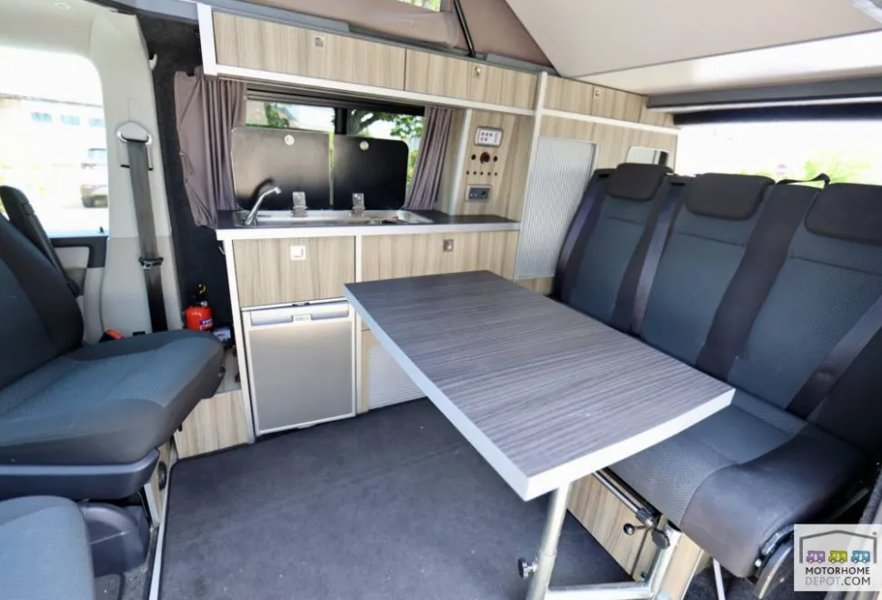 Volkswagen T6 Transporter  Highline 2016