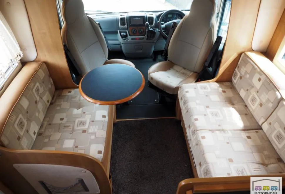 Auto-Trail Frontier Delaware 2009