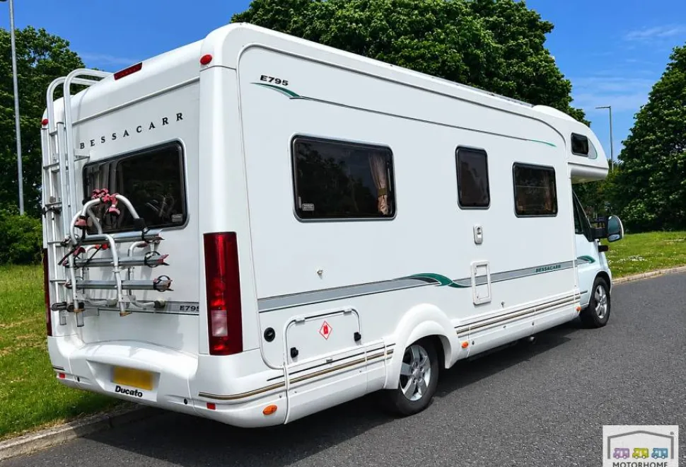 Bessacarr E795  2004