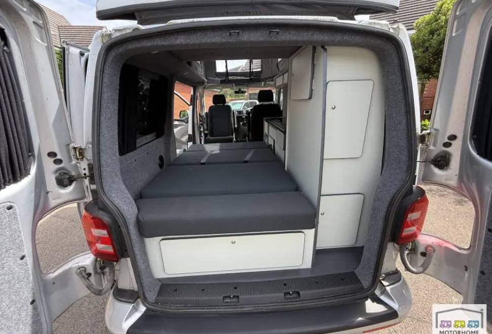 Volkswagen Transporter T28 2018
