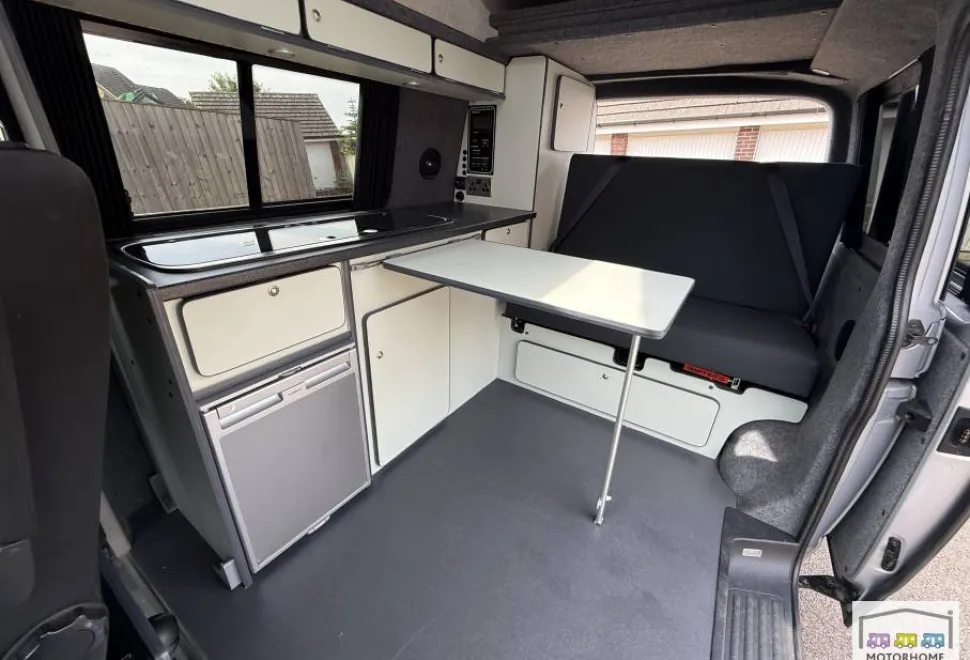 Volkswagen Transporter T28 2018