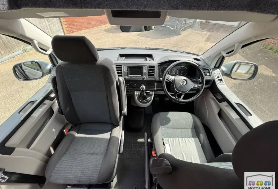 Volkswagen Transporter T28 2018