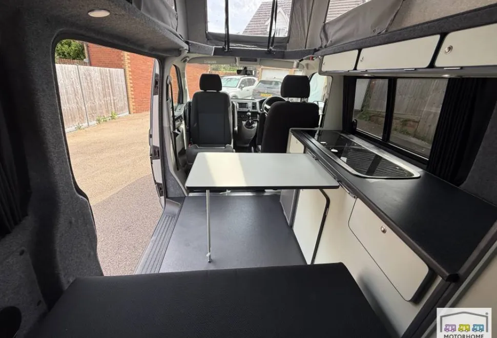 Volkswagen Transporter T28 2018