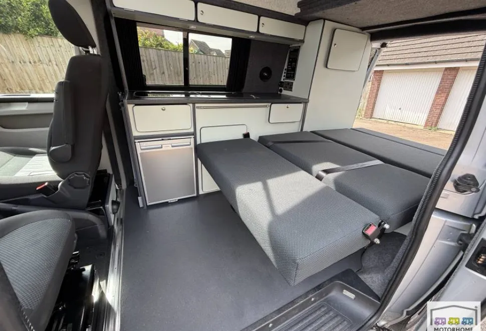 Volkswagen Transporter T28 2018