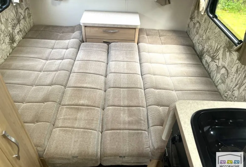 Elddis Sunseeker 195 2016