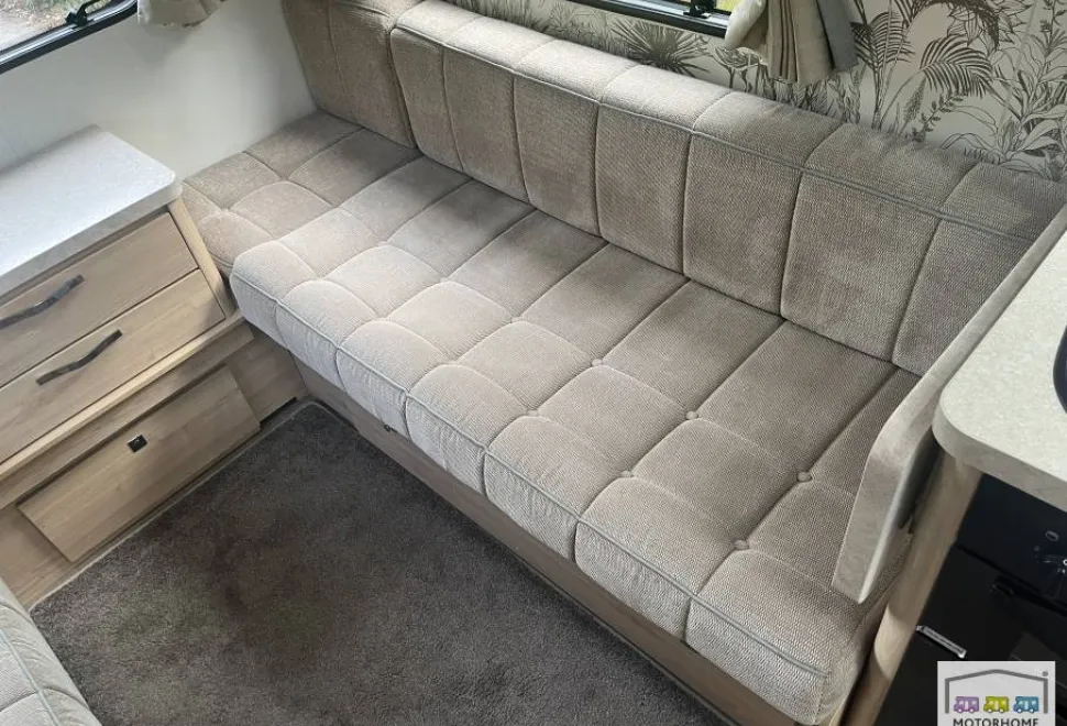 Elddis Sunseeker 195 2016