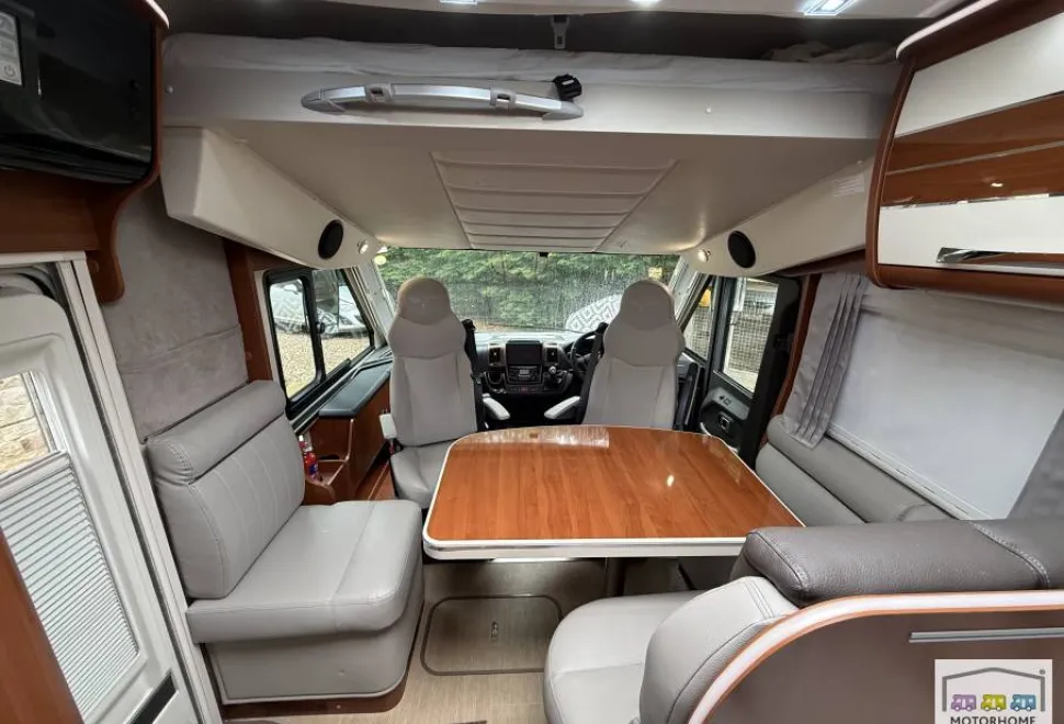 Mobilvetta K-Yacht  Tekno Line 85 2019