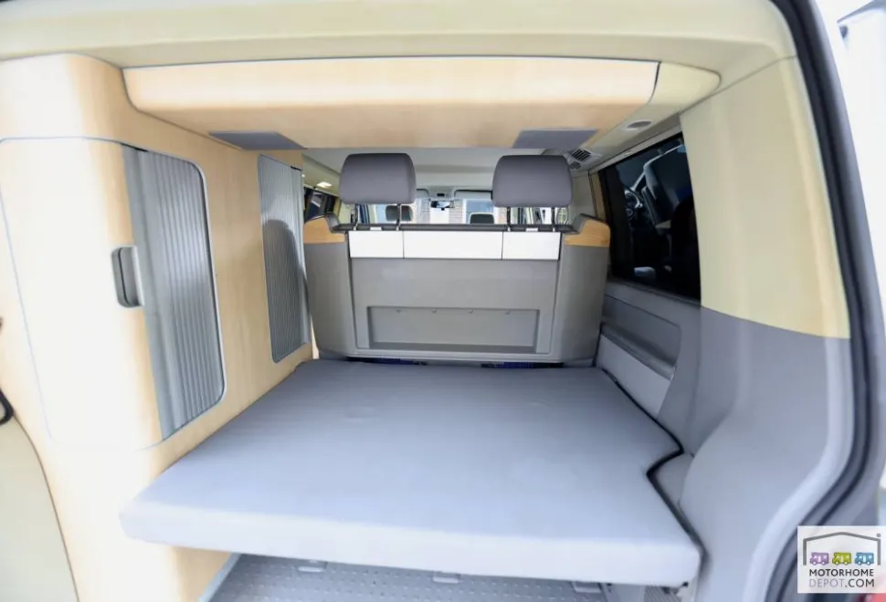 Volkswagen California  2006