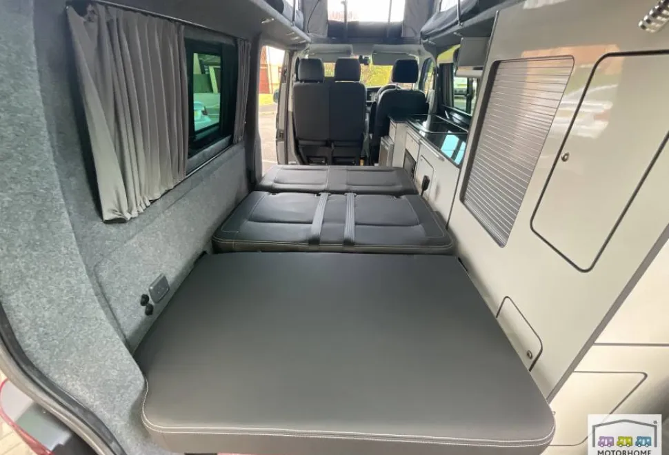 Volkswagen T6.1 Transporter Highline  2020