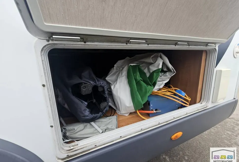 Auto-Trail Tribute 715 2015
