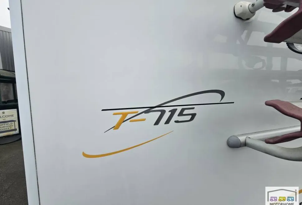 Auto-Trail Tribute 715 2015