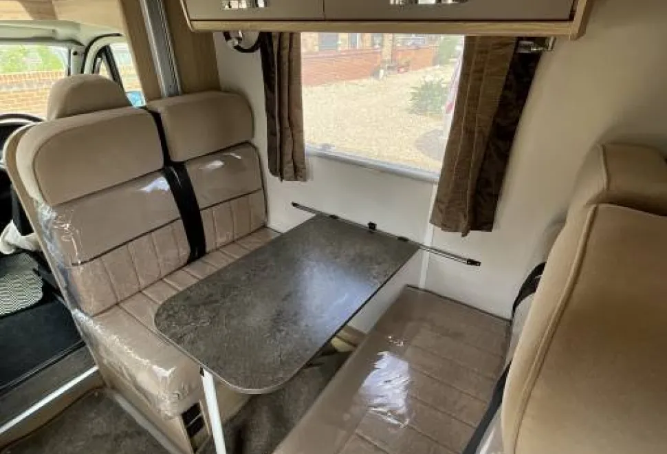 Elddis Autoquest  196 2019