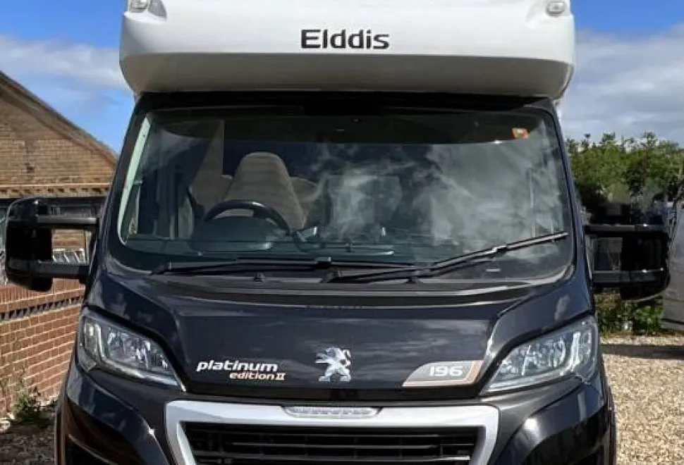Elddis Autoquest  196 2019