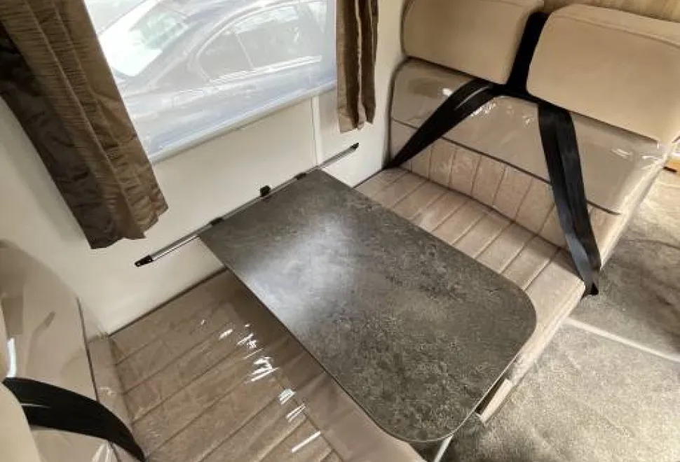 Elddis Autoquest  196 2019