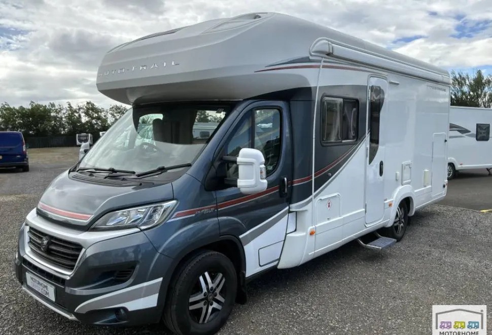 Auto-Trail Mohawk  2015