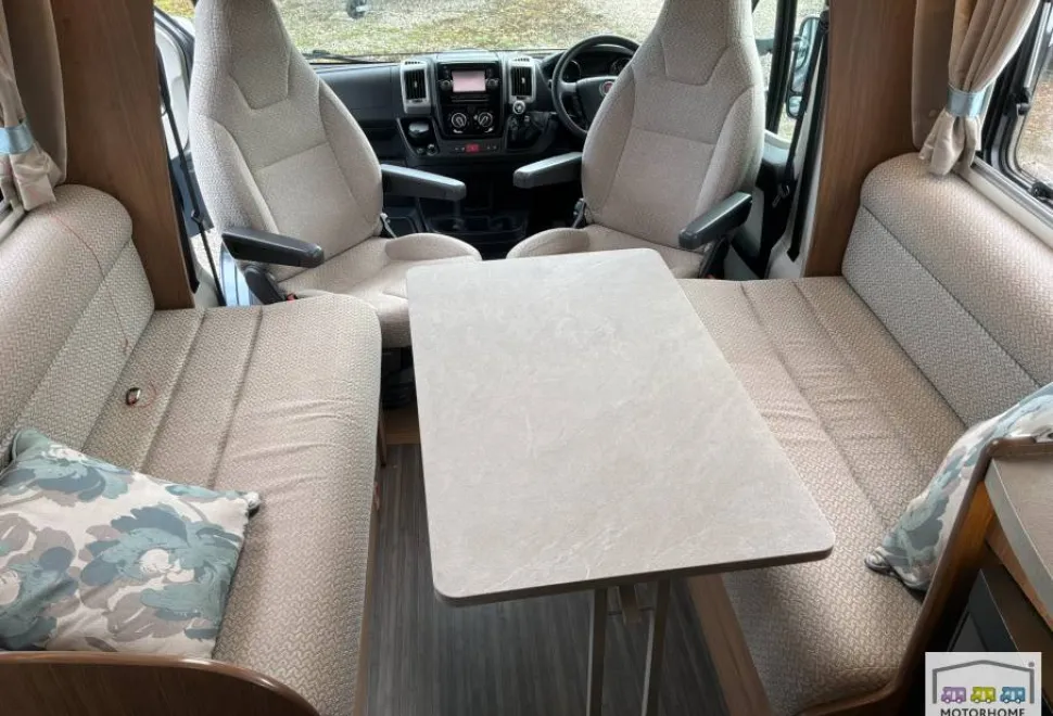 Auto-Trail Mohawk  2015