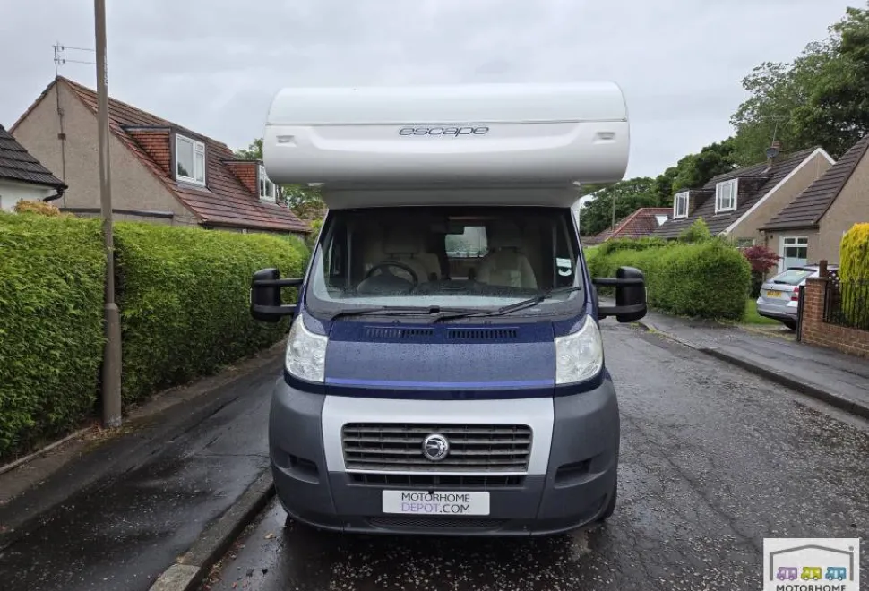 Swift Escape 686 2010