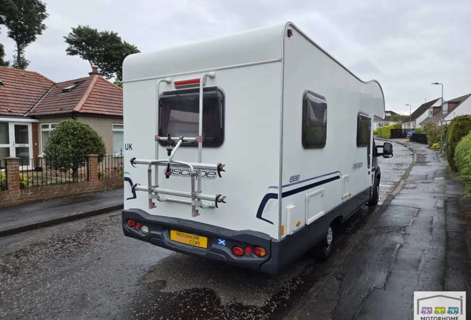 Swift Escape 686 2010